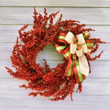 (image for) 24" Red Berry Wreath with Elegant Bow CR1574