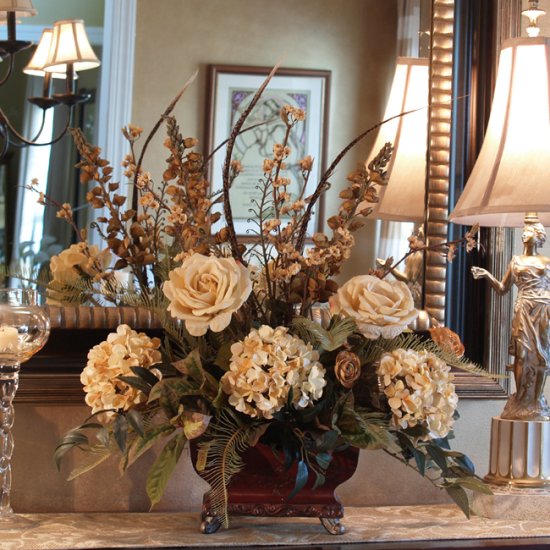 (image for) Roses, Hydrangeas & Feather Silk Floral Centerpiece AR266 TEXT_CLOSE_WINDOW