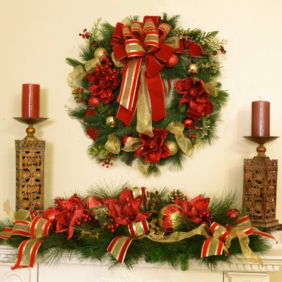 (image for) Christmas Wreath and Centerpiece with Red Magnolias CR1301-14 TEXT_CLOSE_WINDOW