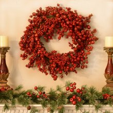 (image for) Lush winter Red Berry Wreath CR1602