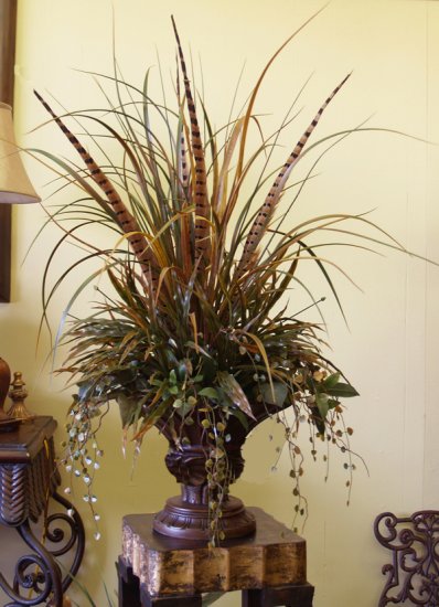 (image for) Pedestal Vase -Grasses -Pheasant Feathers Floral Design -out of stock TEXT_CLOSE_WINDOW