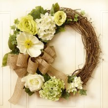 Green and White Magnolia Rose Wreath WR5037