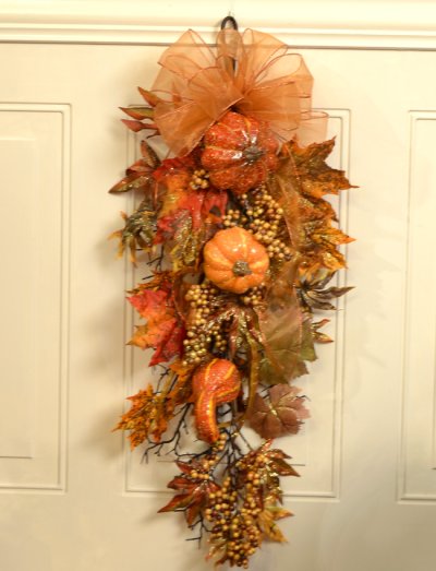 (image for) Sparkling Pumpkin Fall Door Swag with Berries WR4855