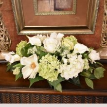 Green and White Mixed Low Tabletop centerpiece AR547