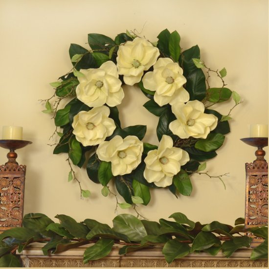 (image for) Large Cream Magnolia Wreath WR4802 Out of Stock TEXT_CLOSE_WINDOW