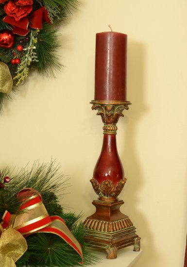 (image for) Red and Gold Candlestick TEXT_CLOSE_WINDOW