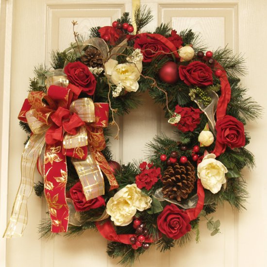 (image for) 28: Elegant Rose and Peony Winter Holiday Wreath CR4668 TEXT_CLOSE_WINDOW