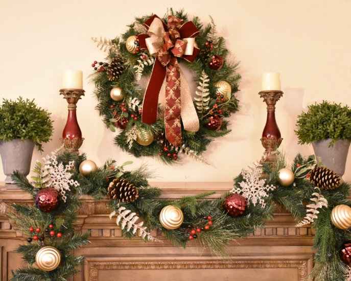(image for) Burgundy and Gold Christmas Garland CR1582 TEXT_CLOSE_WINDOW